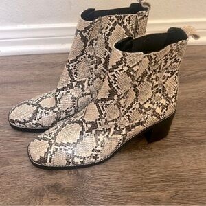 Nordstrom Hazina Snakeskin Pattern Heeled Boots
